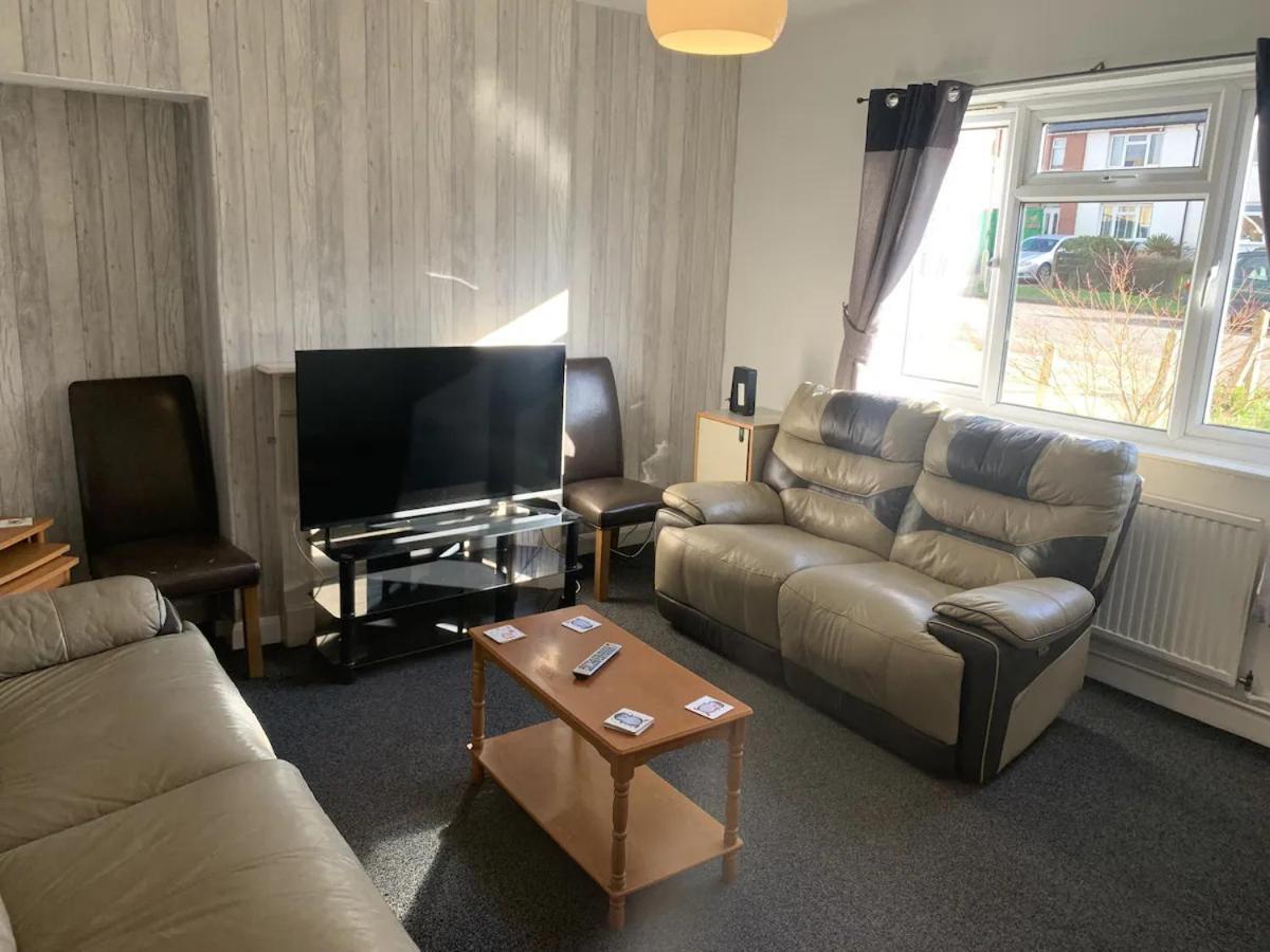 Ratcliffe House - Spacious 3 Bedroom House In Sileby Exterior photo